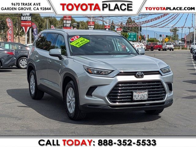 Used 2024 Toyota Grand Highlander XLE