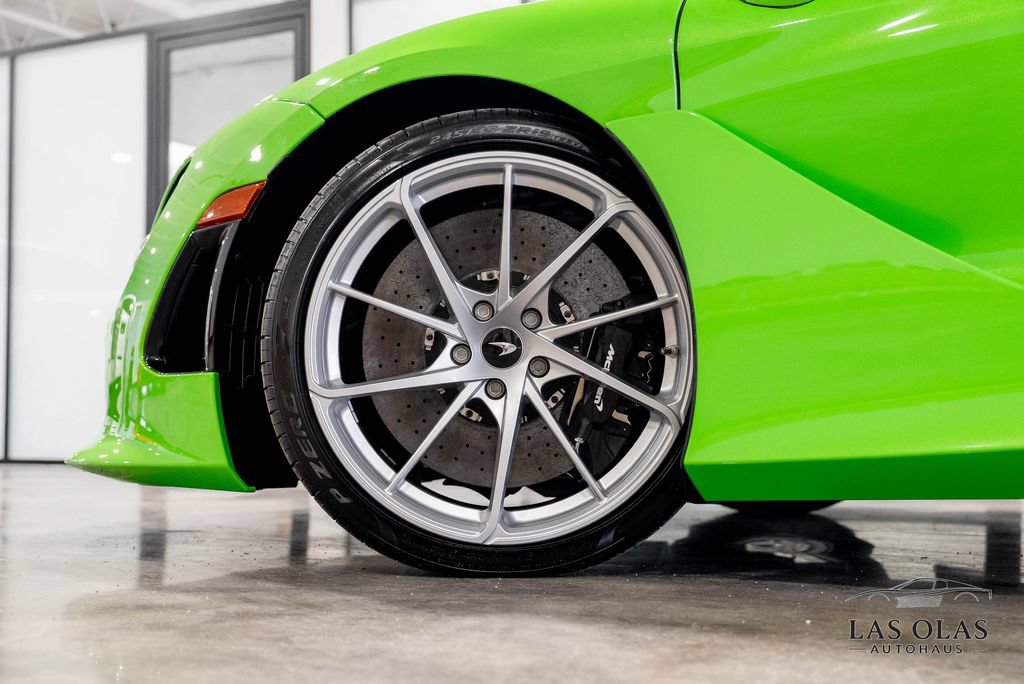 Used 2026 McLaren 750S Spider photo 28