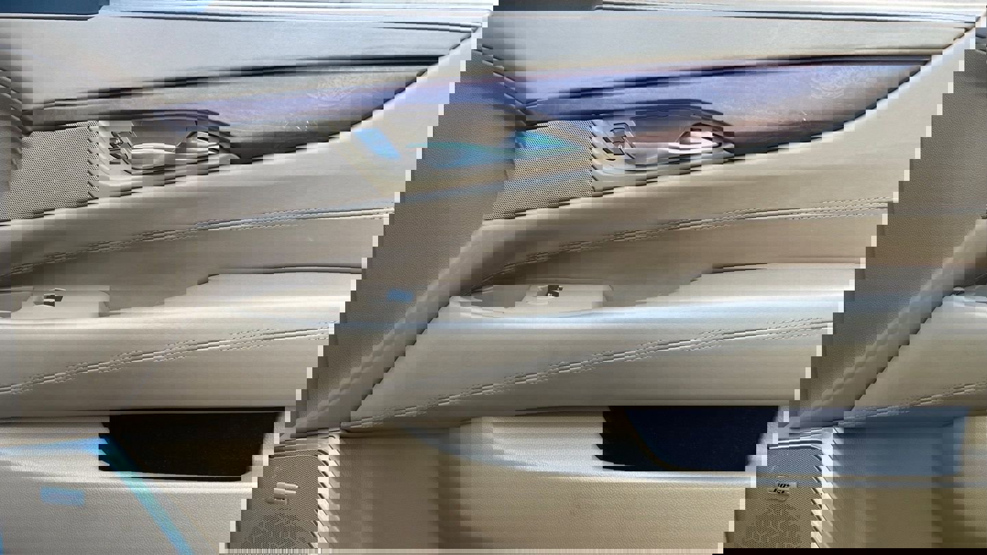 2017 Cadillac Escalade Platinum