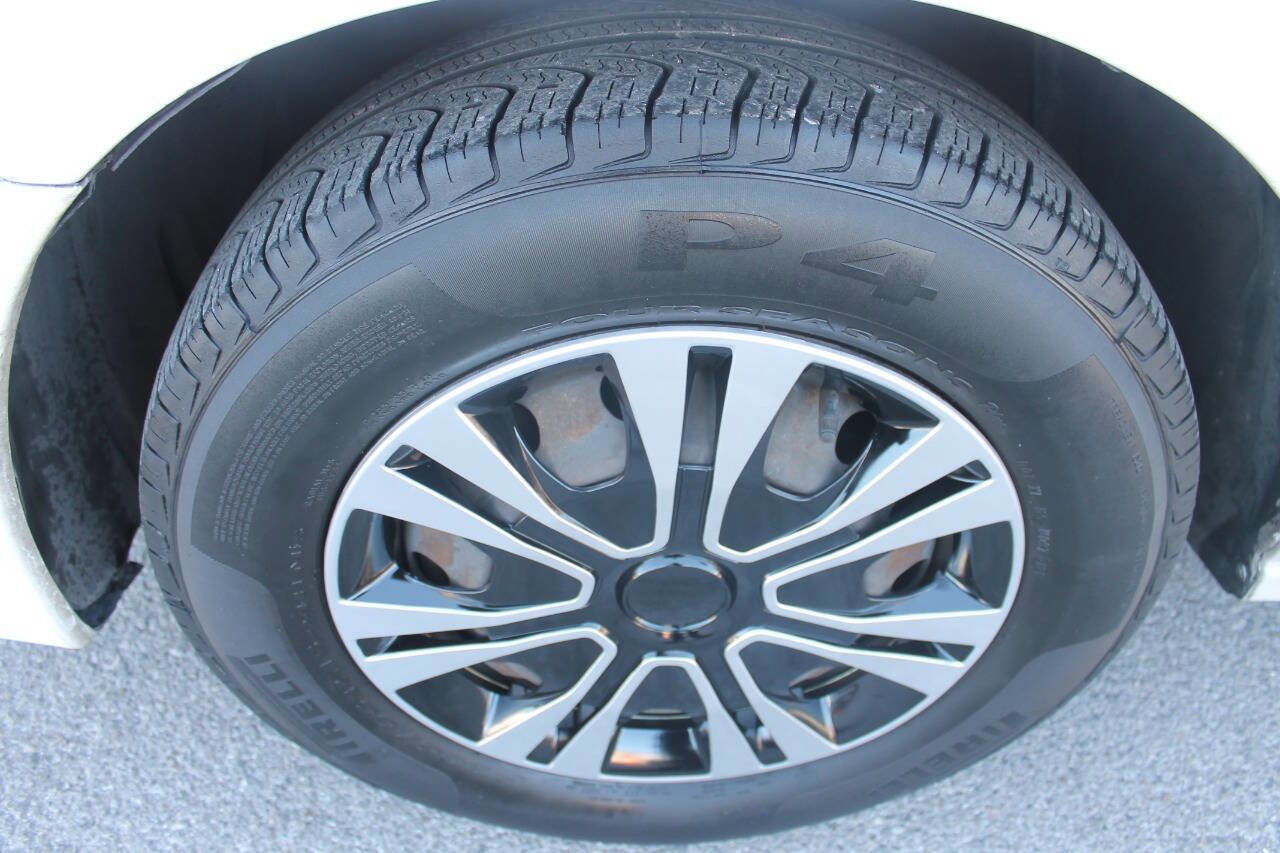 2001 Toyota Camry LE