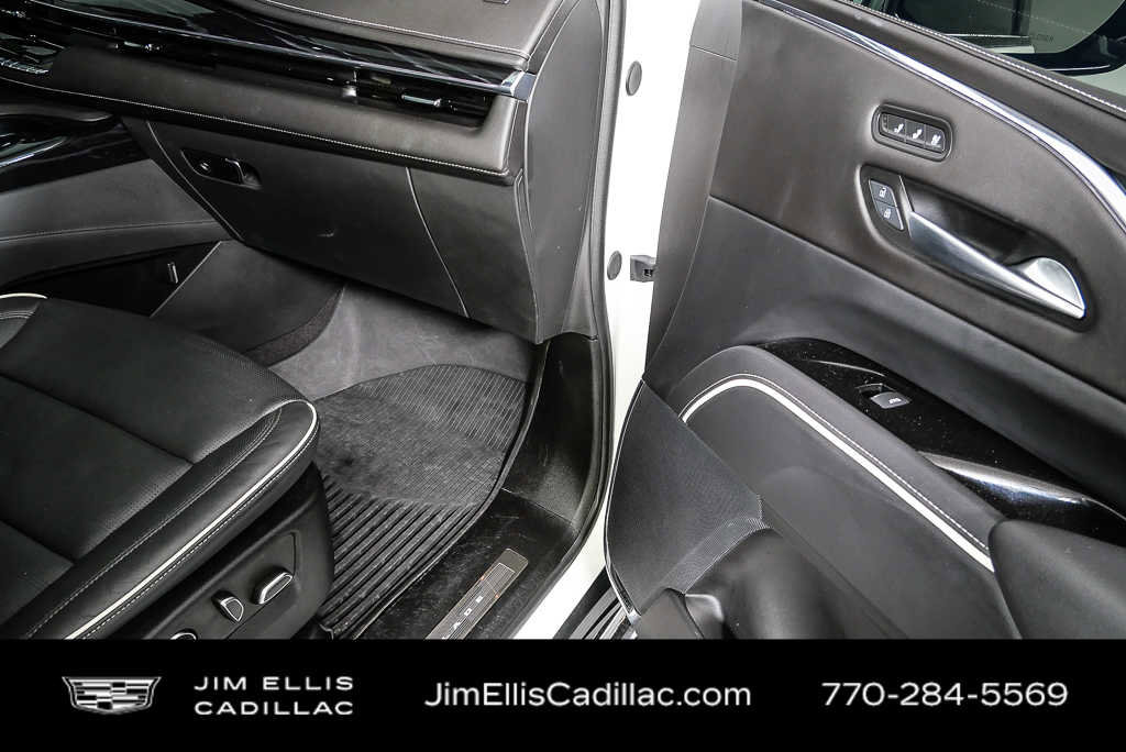 2024 Cadillac Escalade Sport