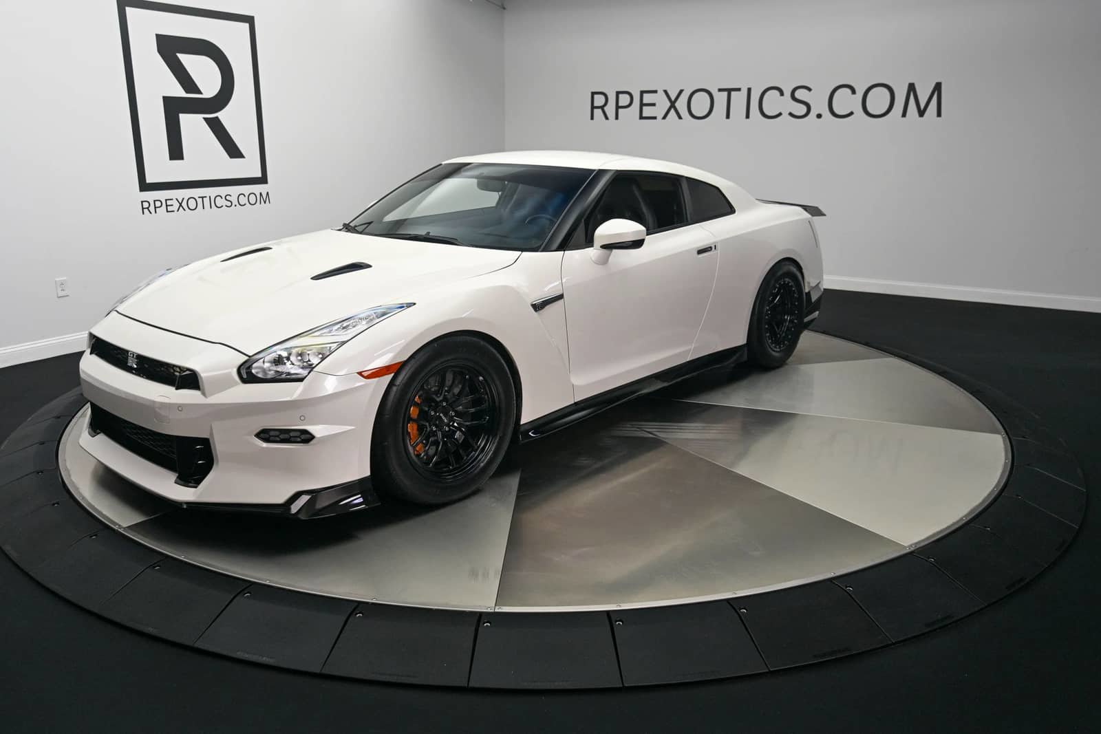 Used 2024 Nissan GT-R Premium w/ Premium Interior Package