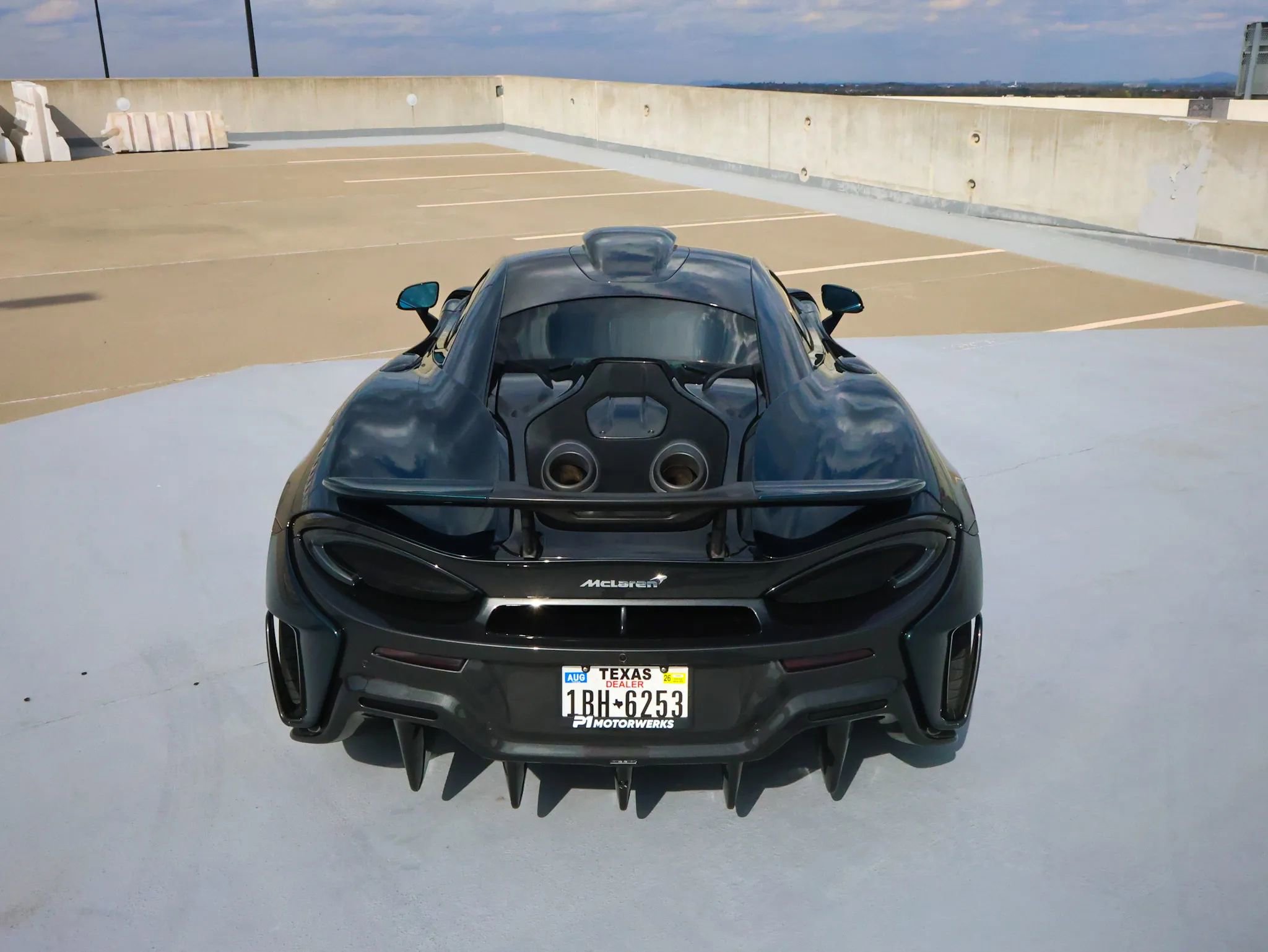 Used 2019 McLaren 600LT photo 16