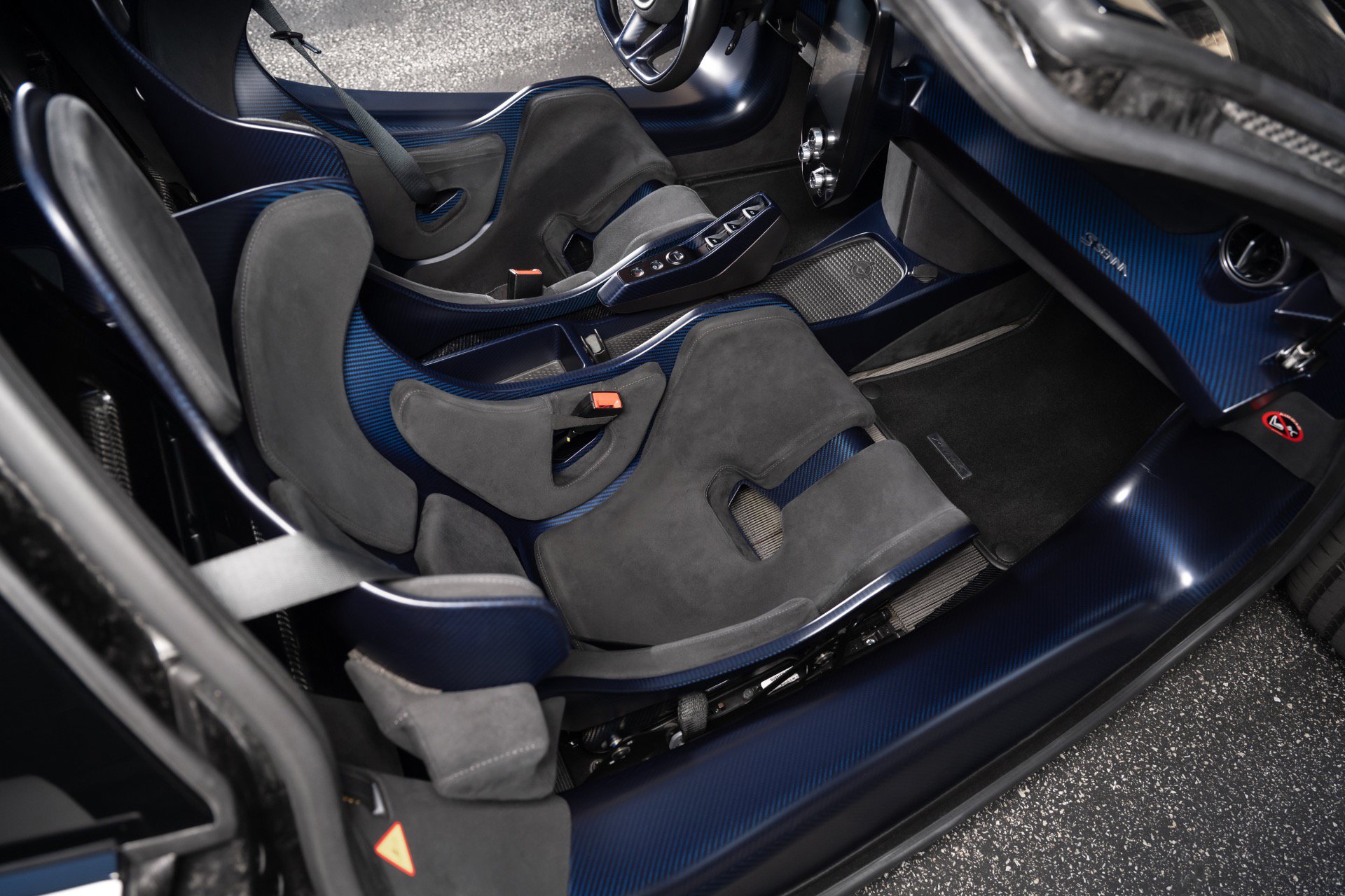 Used 2019 McLaren Senna photo 39