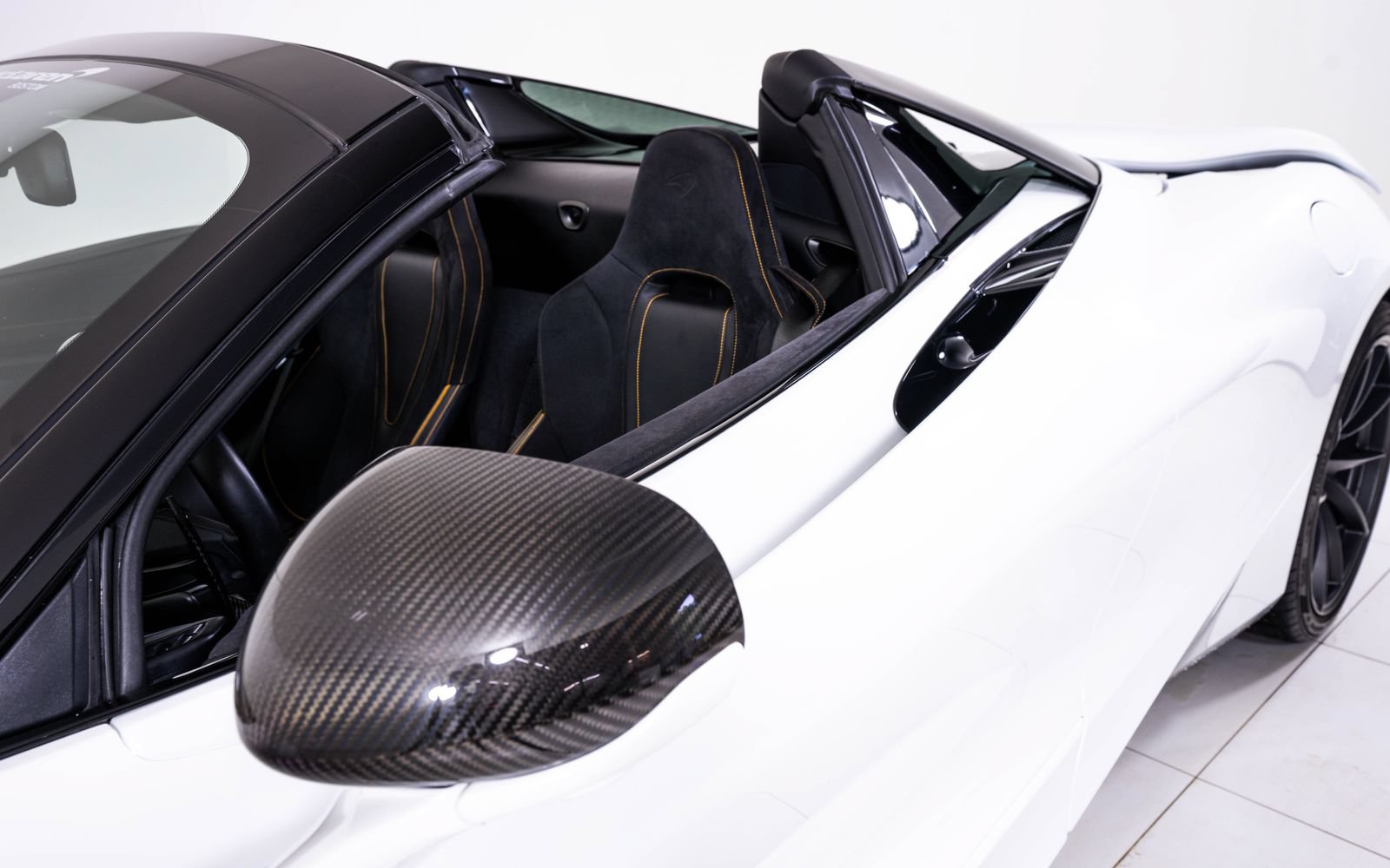Used 2021 McLaren 720S Performance photo 16