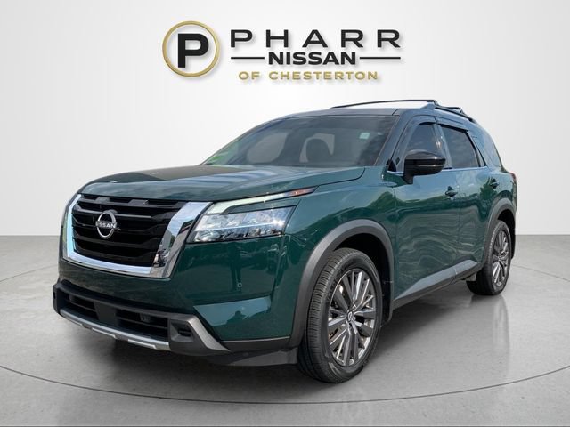 Used 2024 Nissan Pathfinder SL w/ SL Premium Package