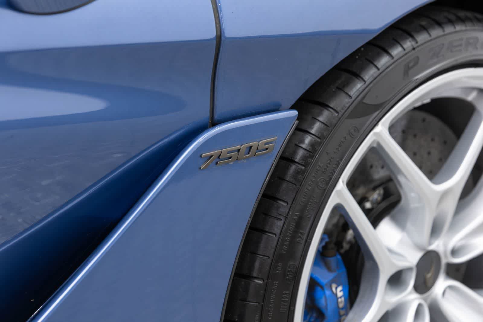 Used 2026 McLaren 750S Spider photo 7