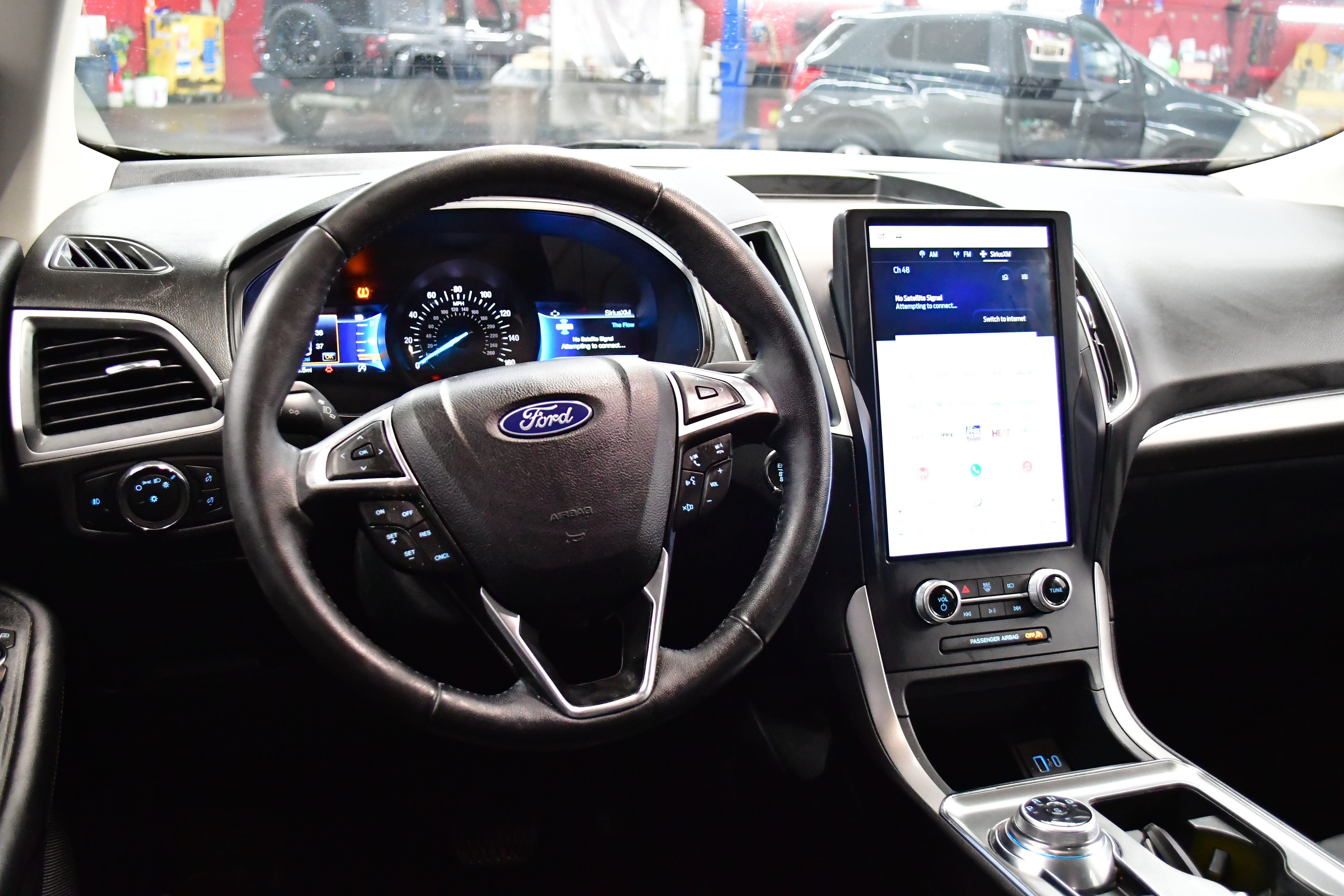 2022 Ford Edge SEL
