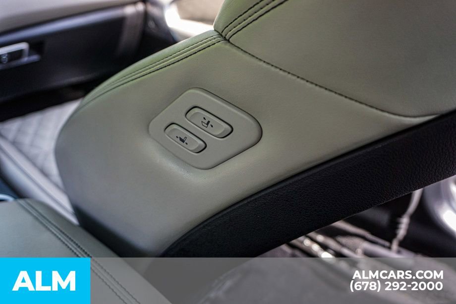 2023 Genesis G70 3.3T