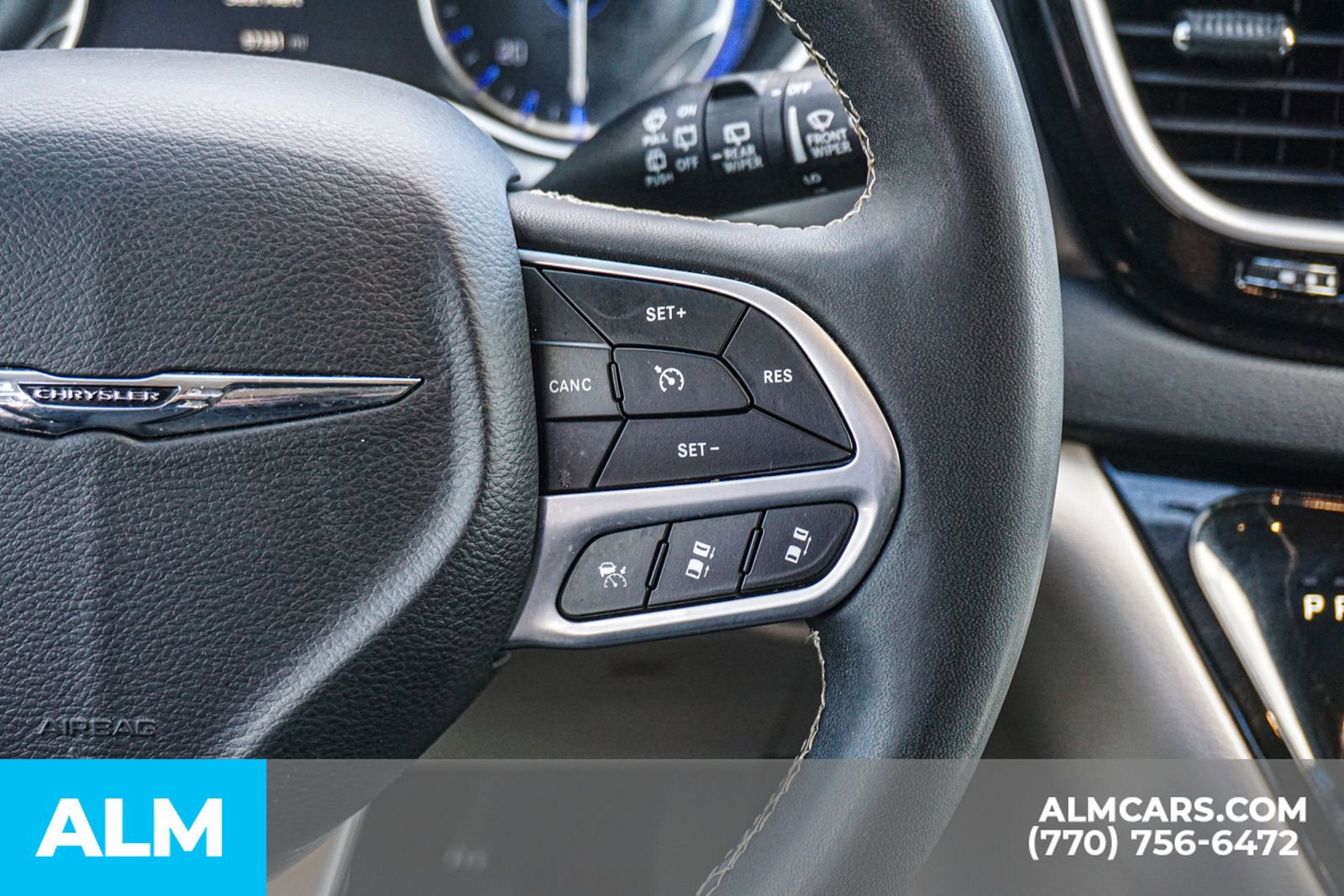 2024 Chrysler Pacifica Touring-L