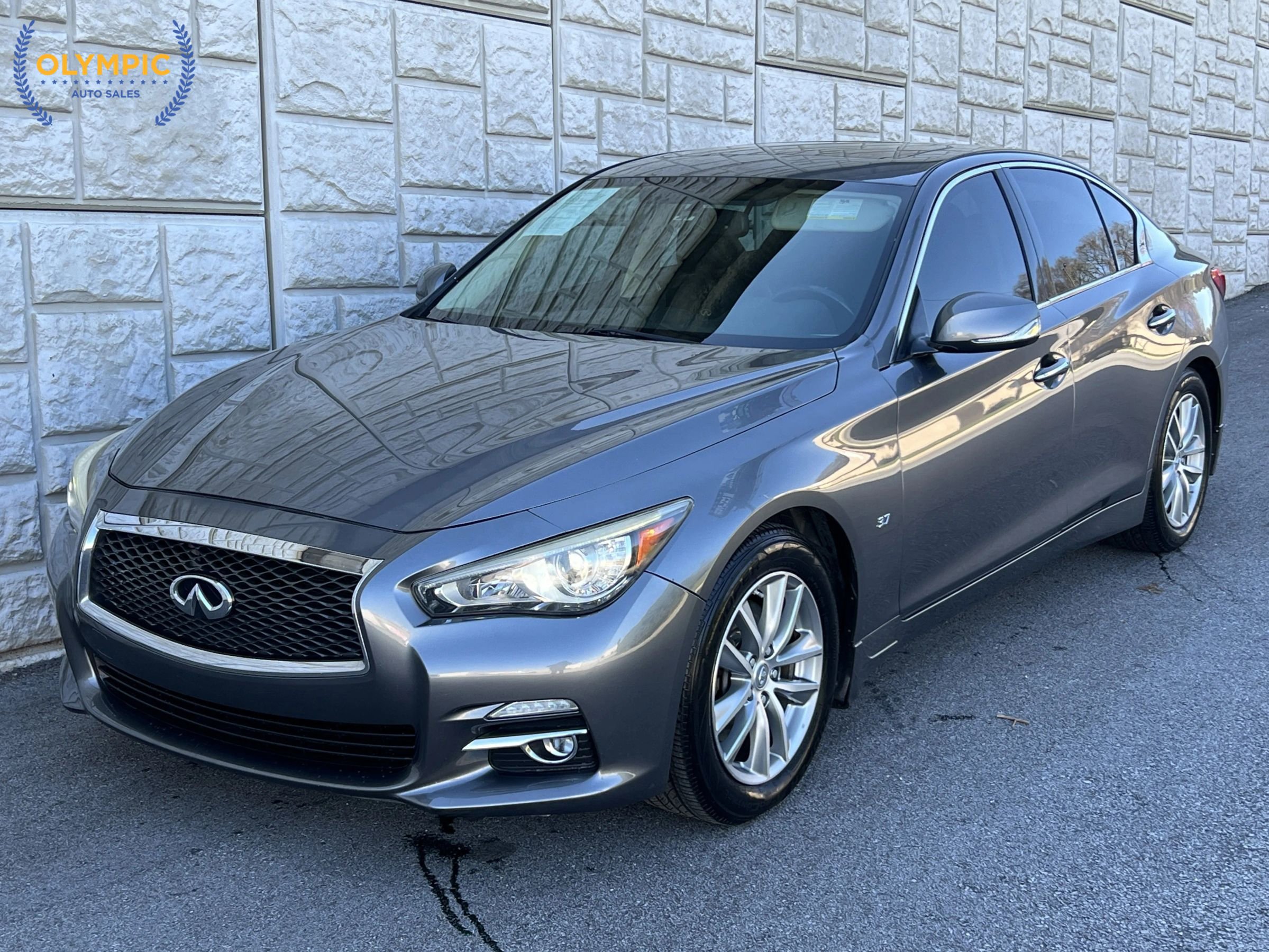 2014 INFINITI Q50 Premium