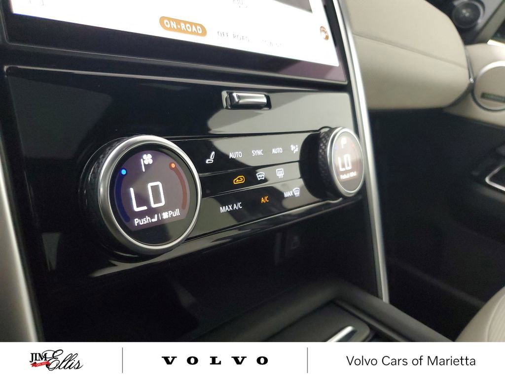 2023 Land Rover Discovery Metropolitan Edition