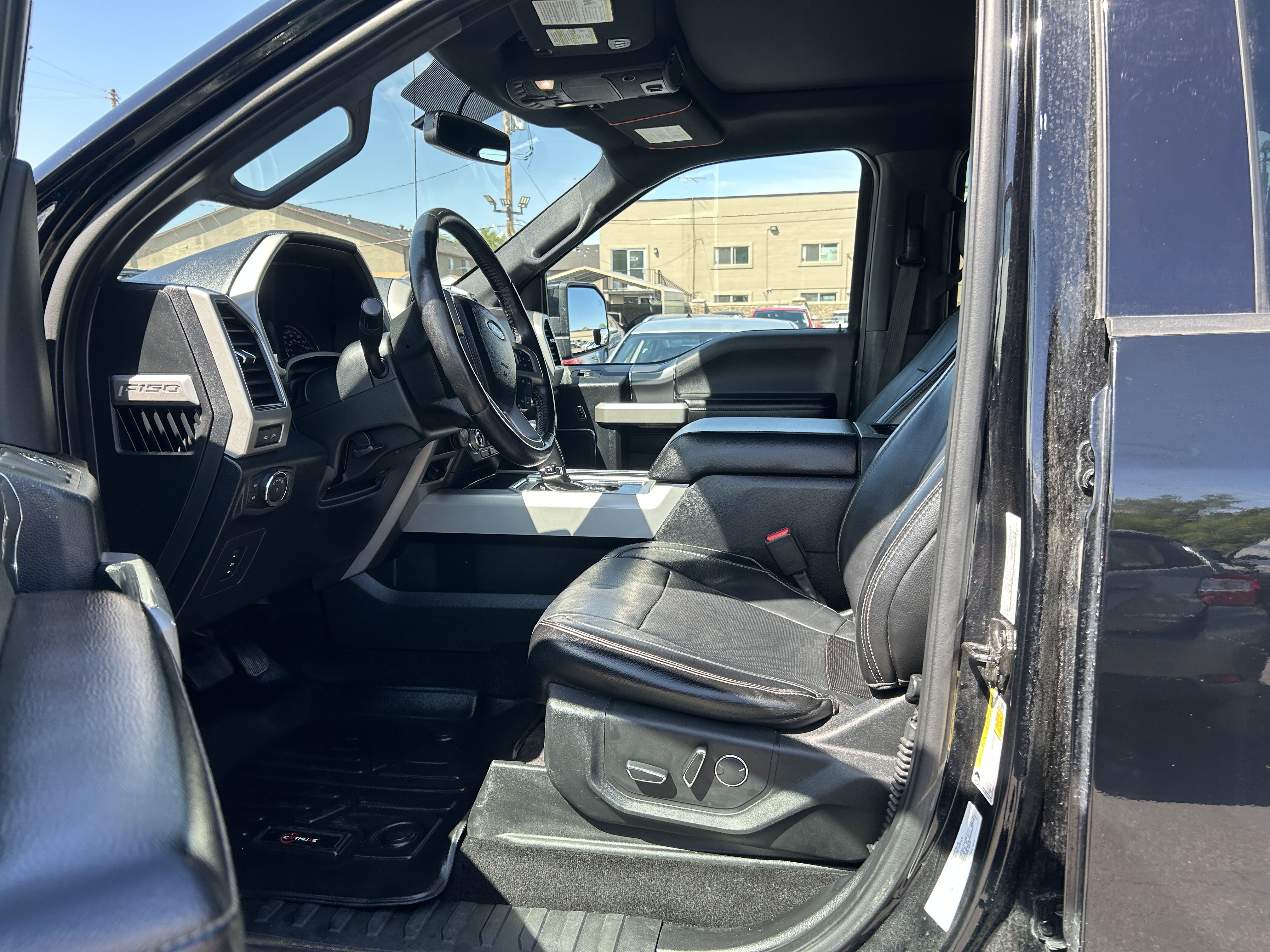 2017 Ford F150 Lariat