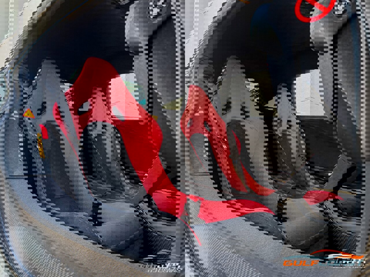 Used 2016 McLaren 675LT photo 33