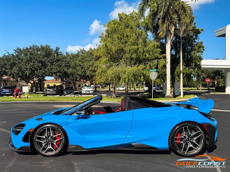 Used 2022 McLaren 765LT photo 42