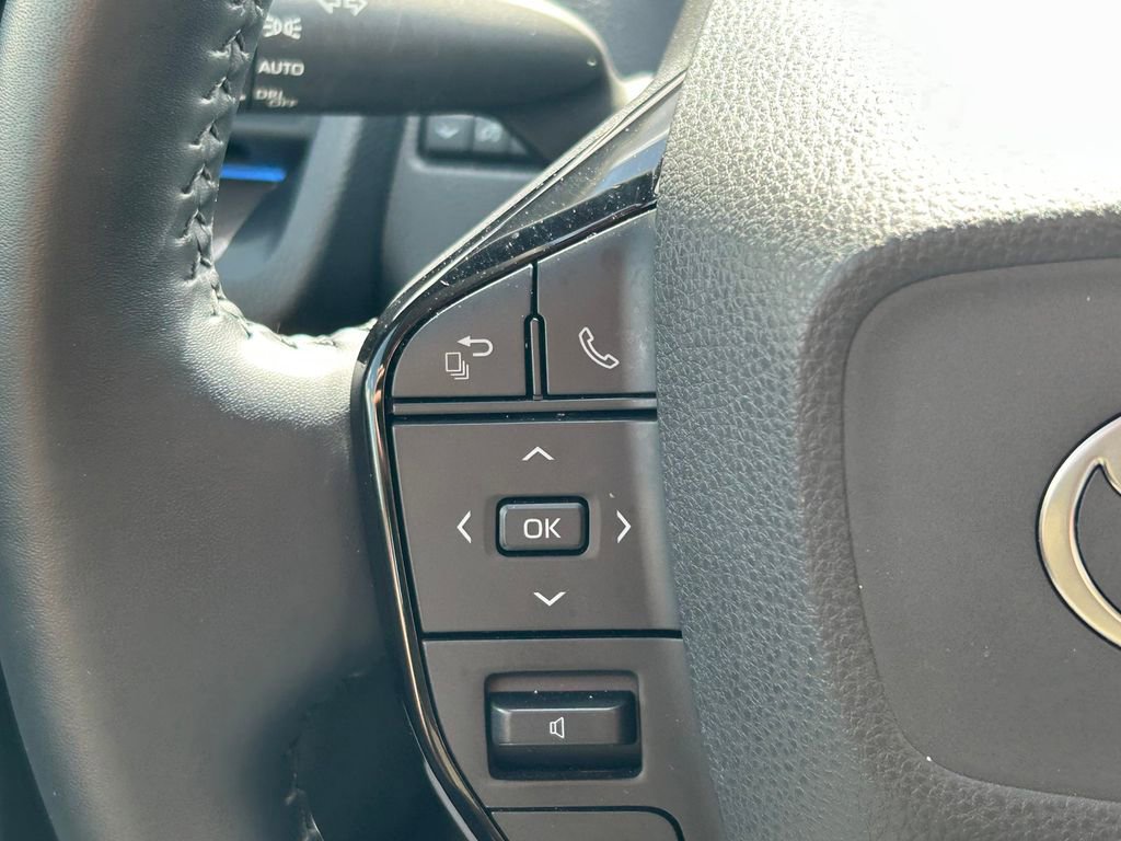 2025 Toyota Prius XLE