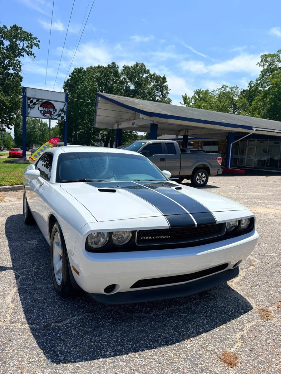 Used 2013 Dodge Challenger SXT
