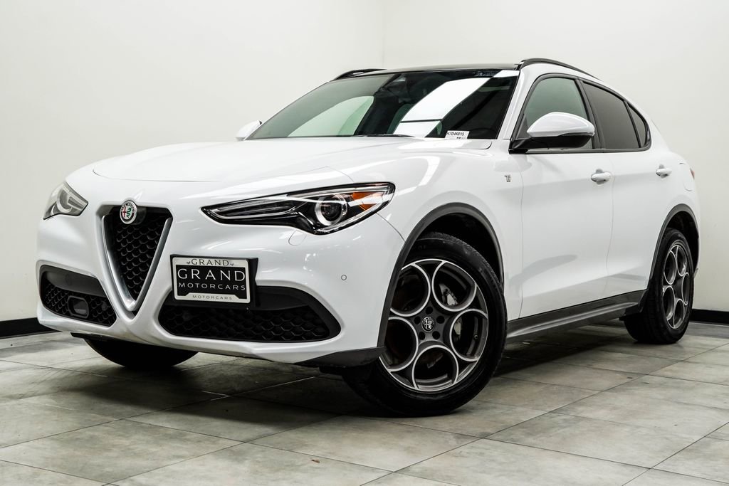 2022 Alfa Romeo Stelvio Ti