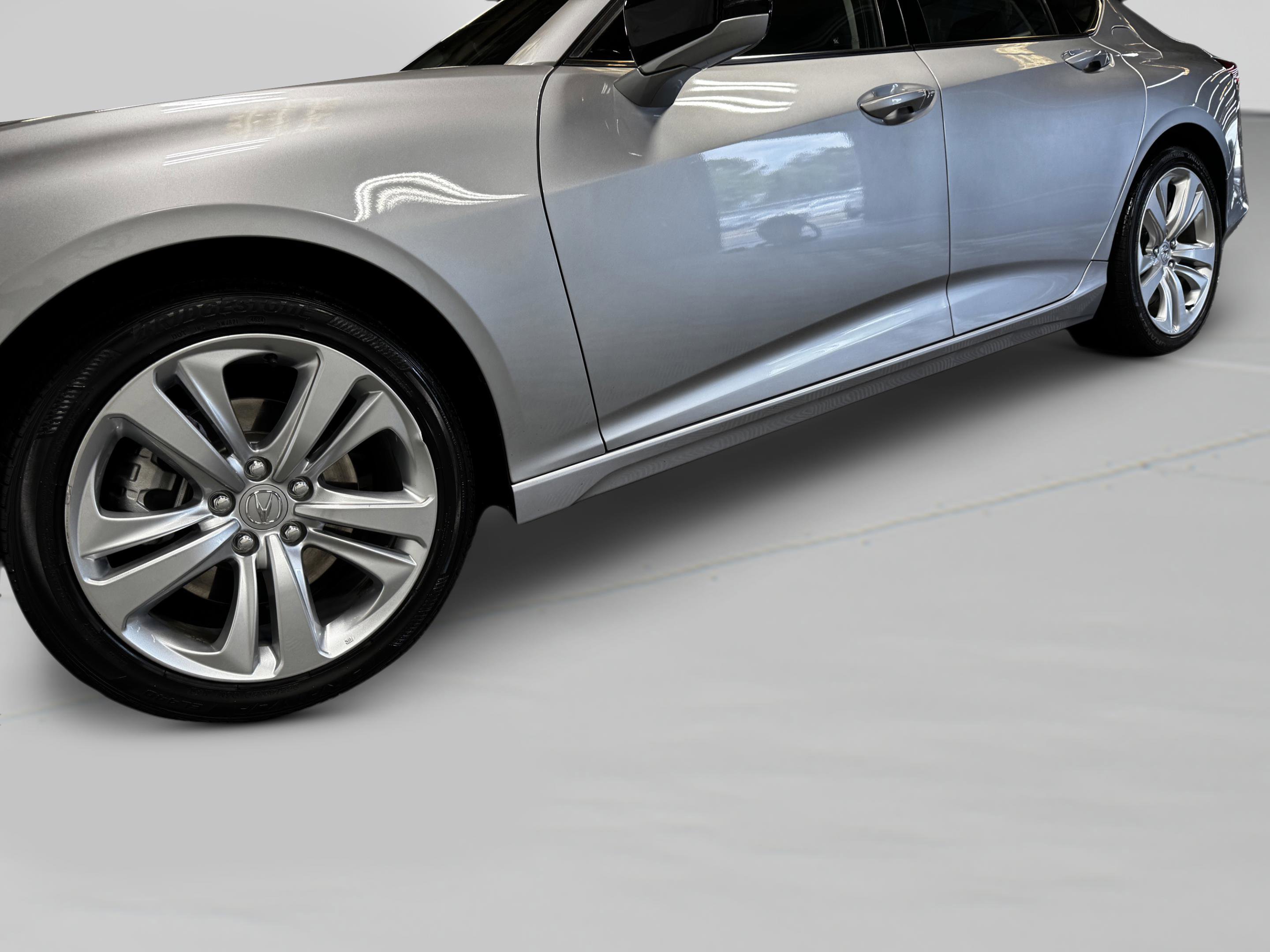 2023 Acura TLX w/ Technology Package