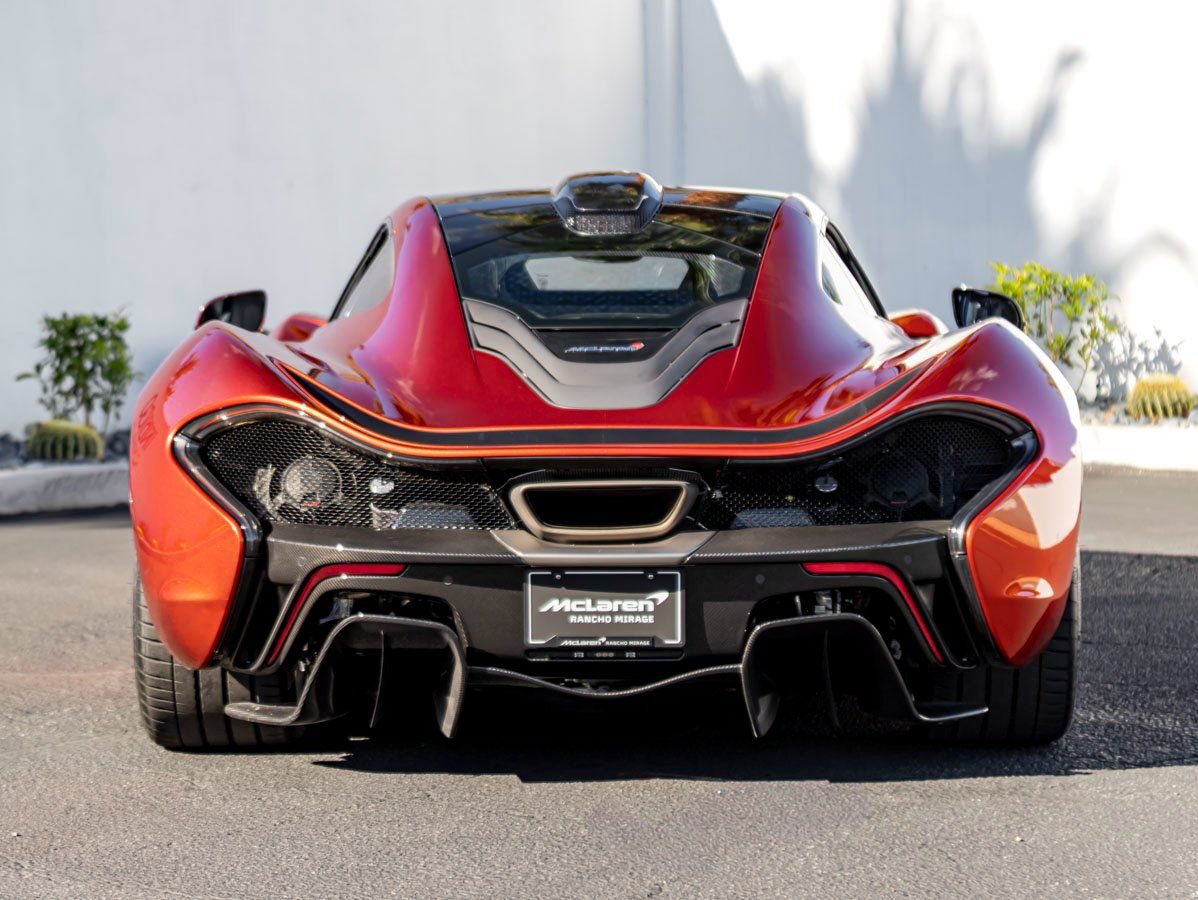 Used 2015 McLaren P1 photo 8