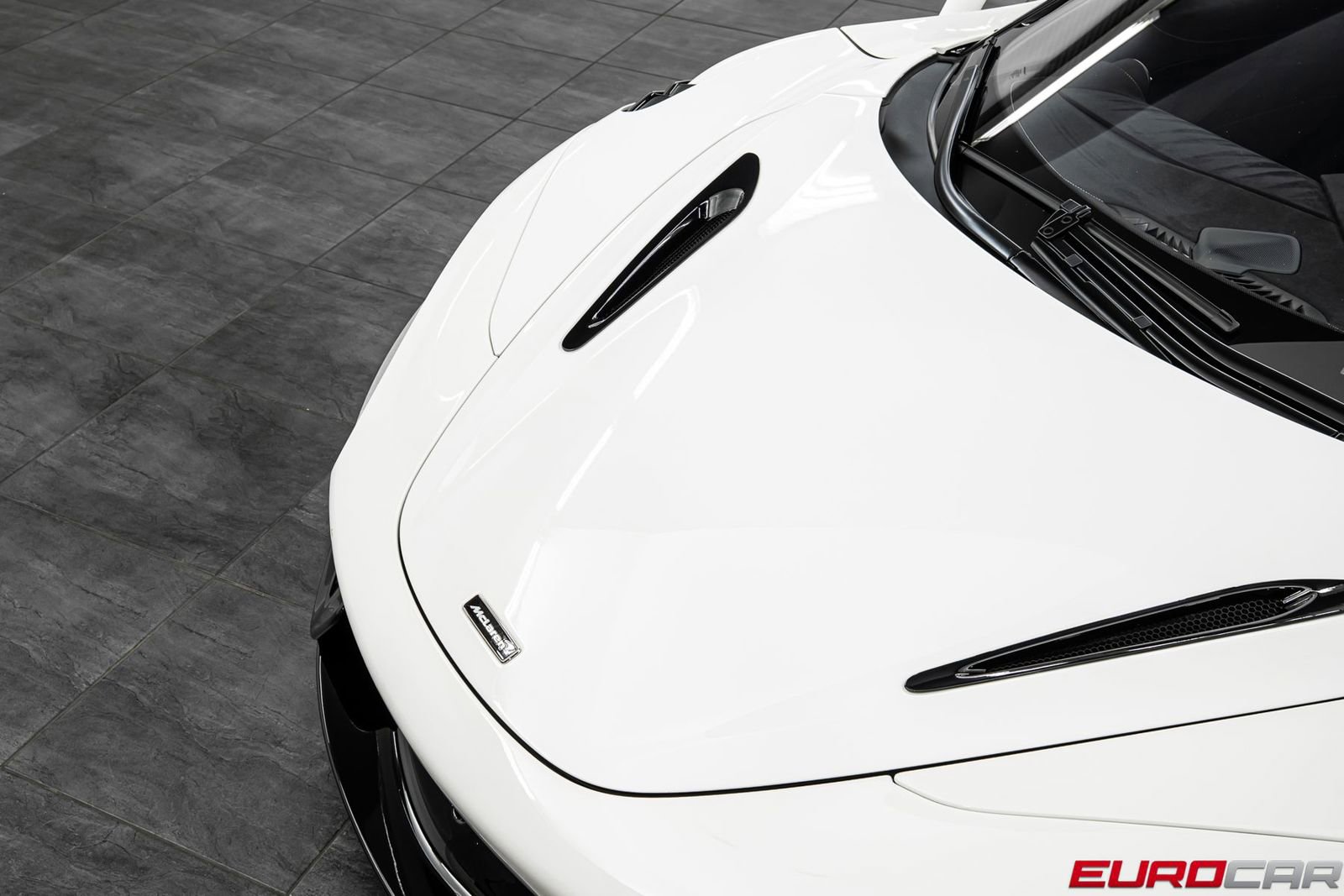 Used 2021 McLaren 765LT photo 10