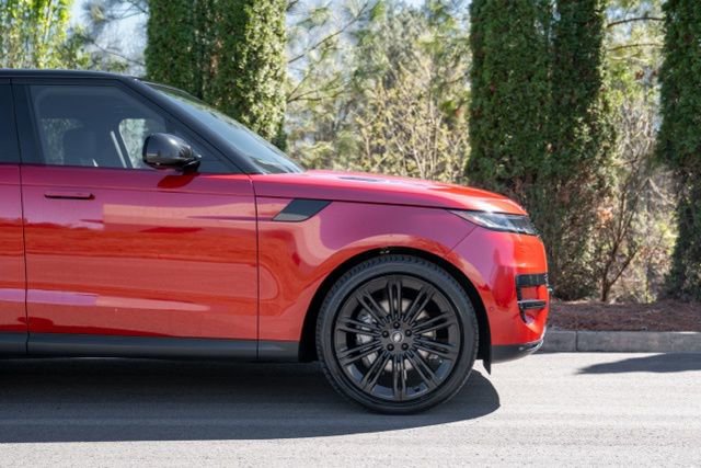 2024 Land Rover Range Rover Sport SE