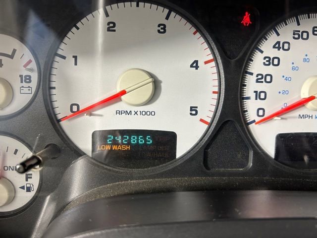 2005 Dodge Ram 2500 Truck SLT