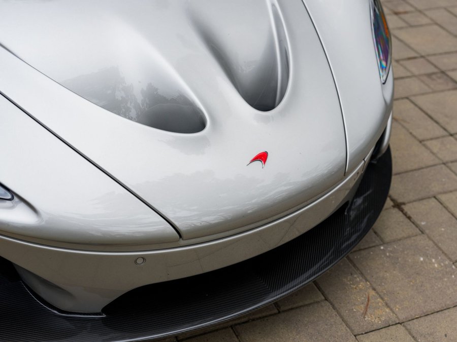 Used 2015 McLaren P1 photo 6