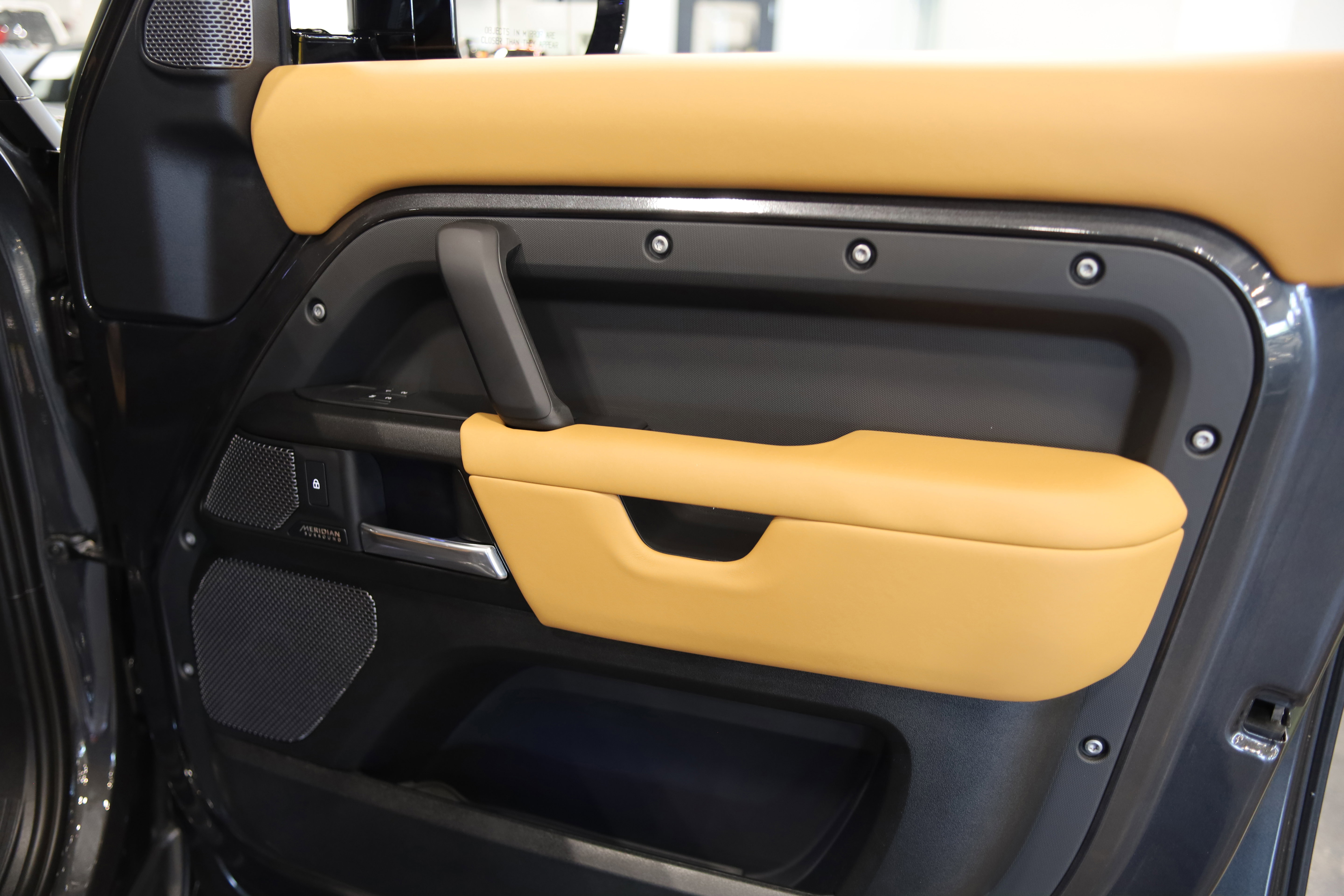 2023 Land Rover Defender 110 Carpathian Edition