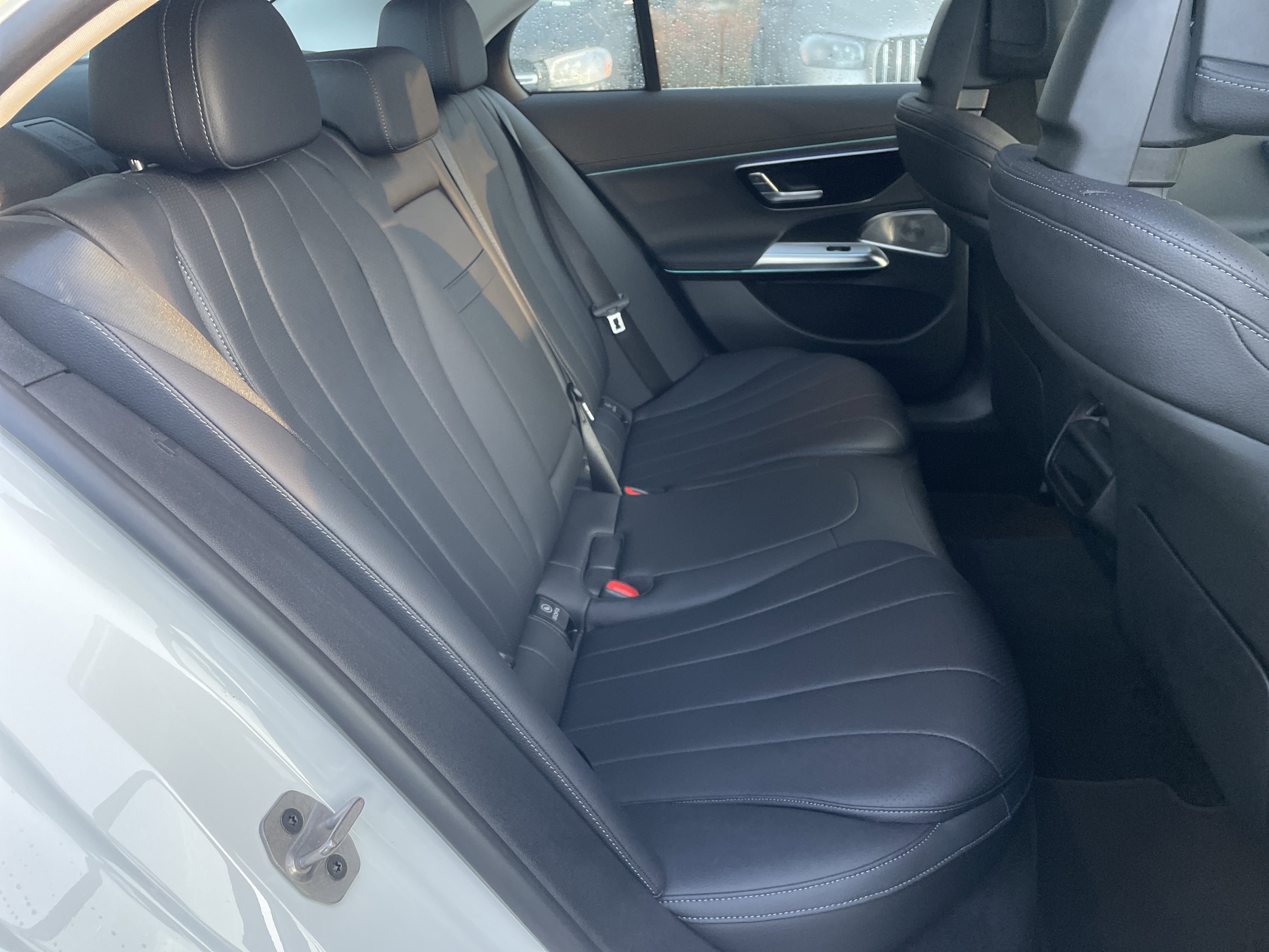 2025 Mercedes-Benz E 350 4MATIC Sedan