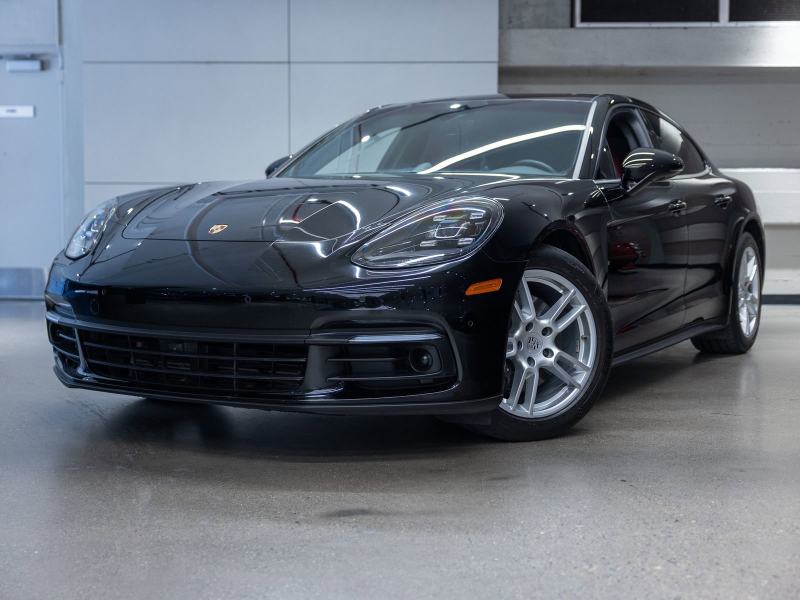 Certified 2020 Porsche Panamera