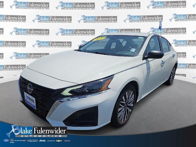 Used 2025 Nissan Altima 2.5 SV