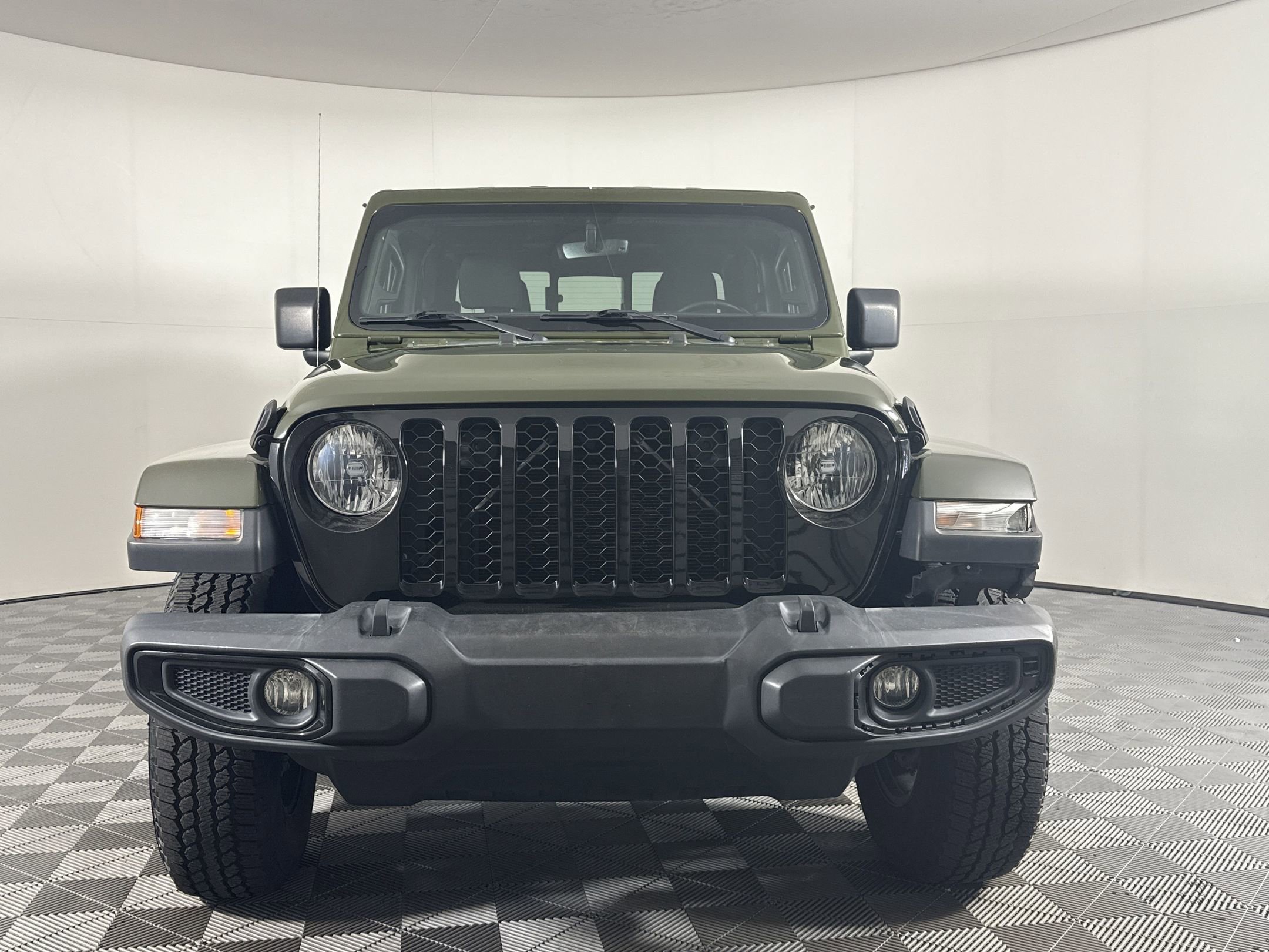 2021 Jeep Gladiator Willys