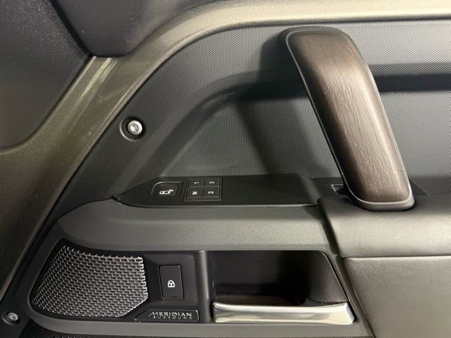 2021 Land Rover Defender 110 X