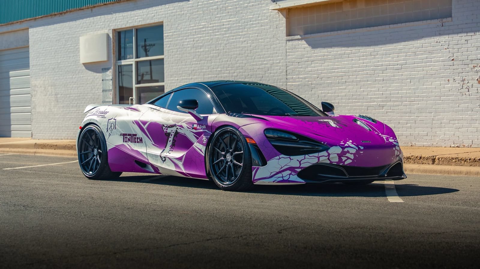 Used 2018 McLaren 720S photo 30
