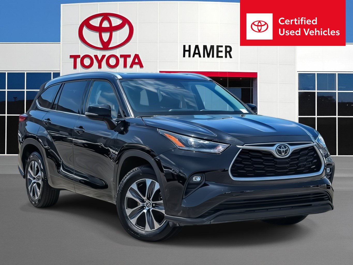 Used 2021 Toyota Highlander XLE