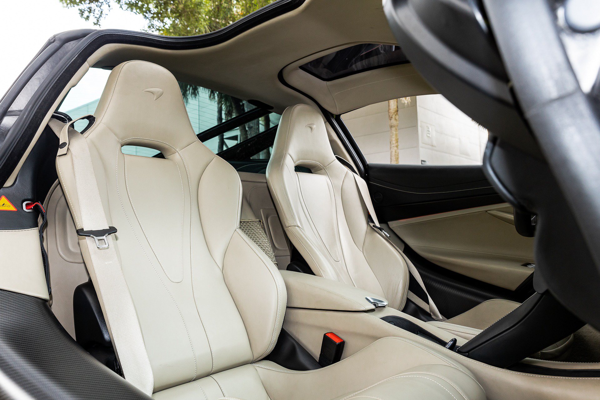 Used 2018 McLaren 720S Luxury photo 52