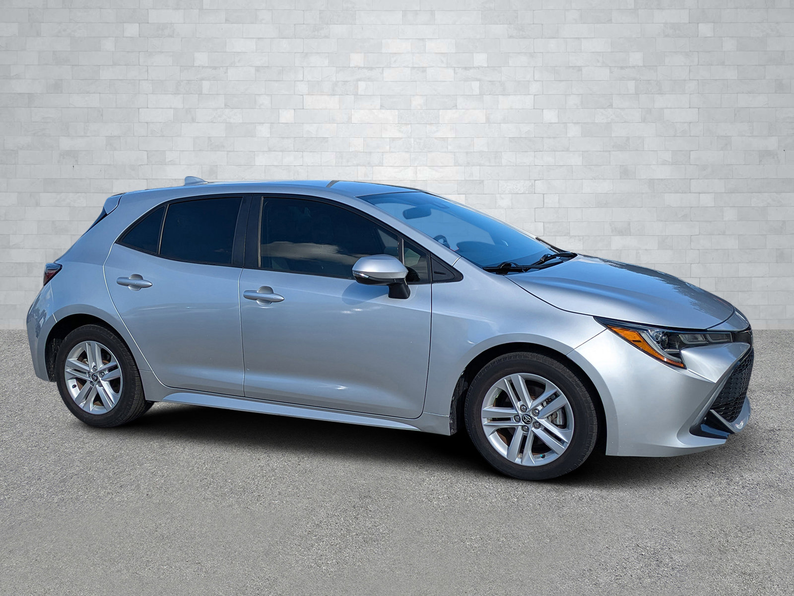 2019 Toyota Corolla Hatchback SE