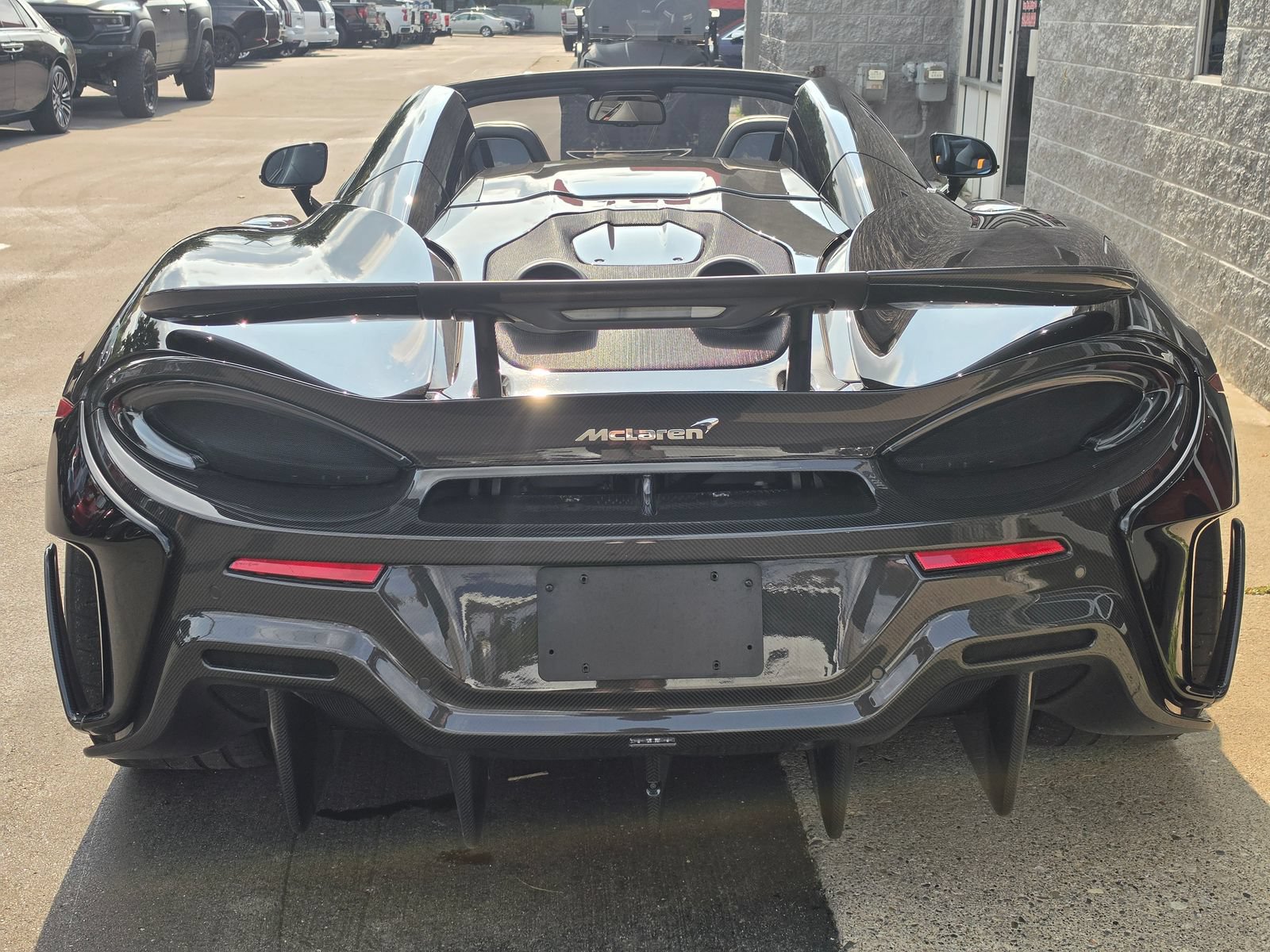 Used 2020 McLaren 600LT Spider photo 8