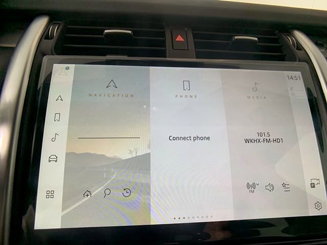 2025 Land Rover Discovery Dynamic SE