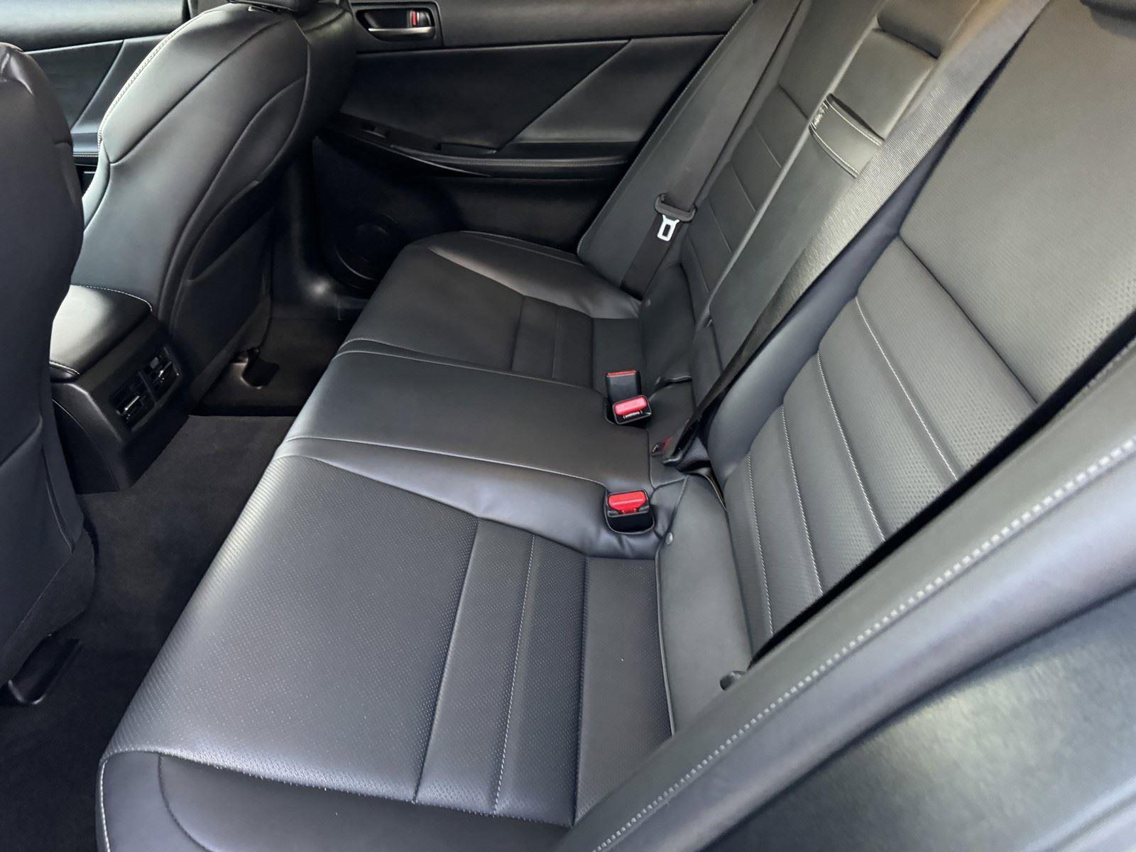 2025 Lexus IS 350 F Sport