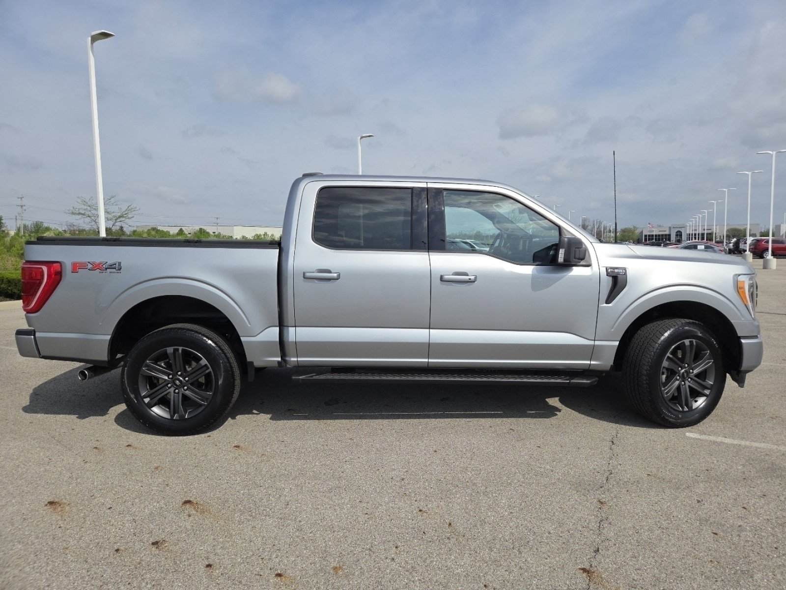 2023 Ford F150 XLT