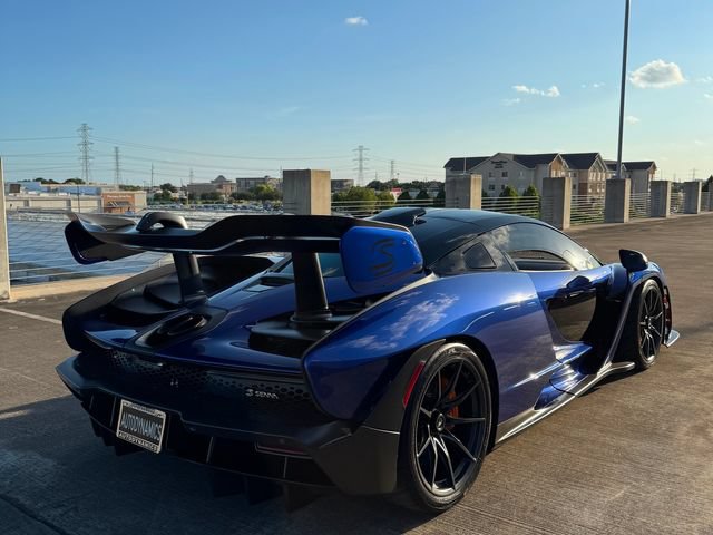 Used 2019 McLaren Senna photo 6