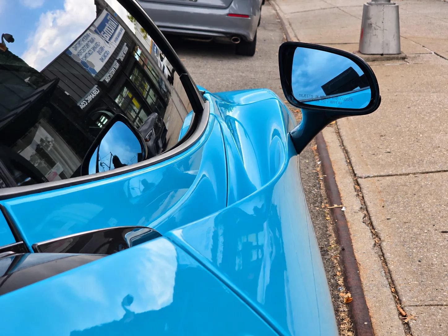Used 2019 McLaren 720S photo 15