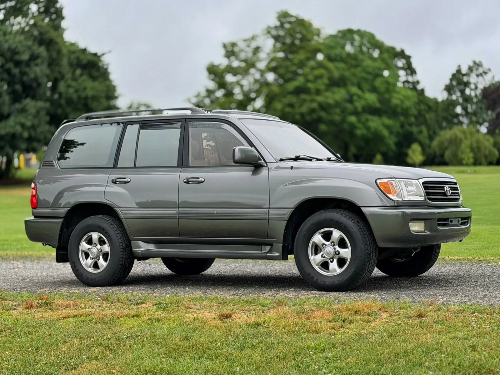 Used 2000 Toyota Land Cruiser