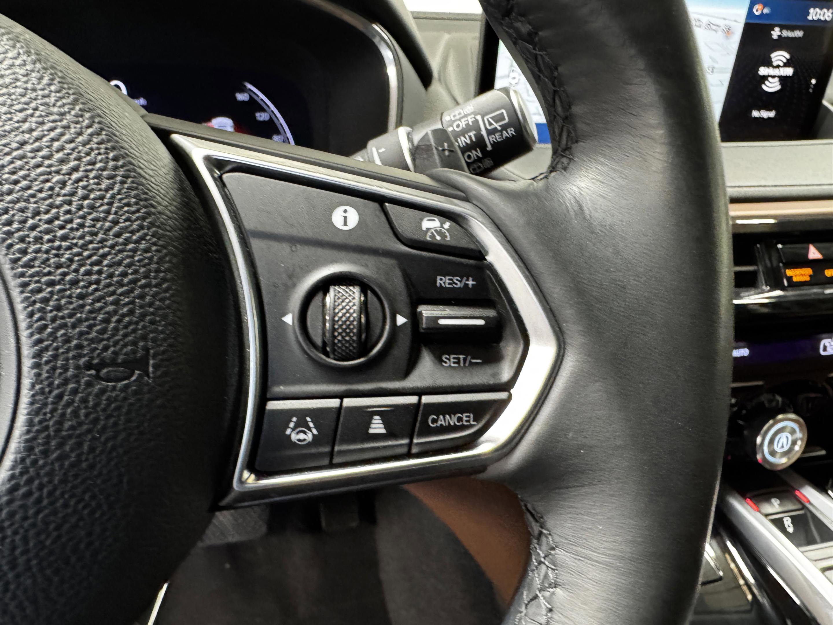 2023 Acura MDX FWD w/ Technology Package