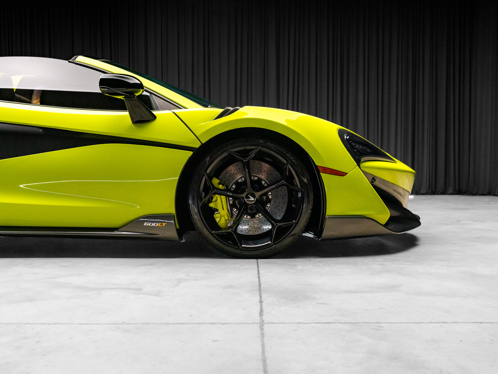 Used 2020 McLaren 600LT Spider photo 41
