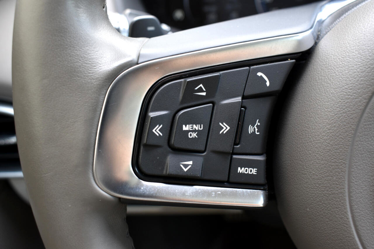 2019 Jaguar XE Prestige