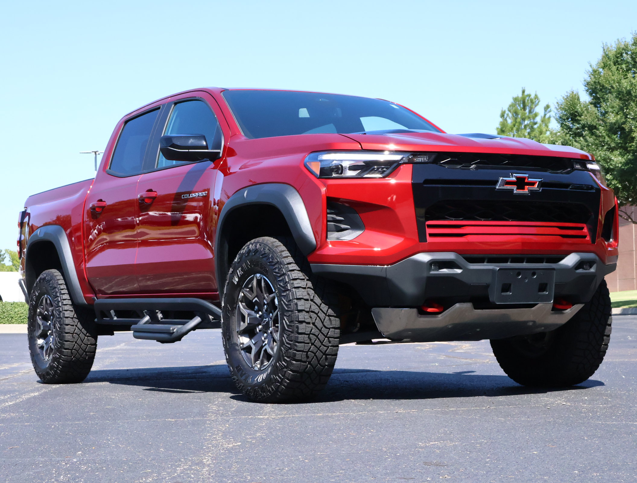 Used 2025 Chevrolet Colorado ZR2