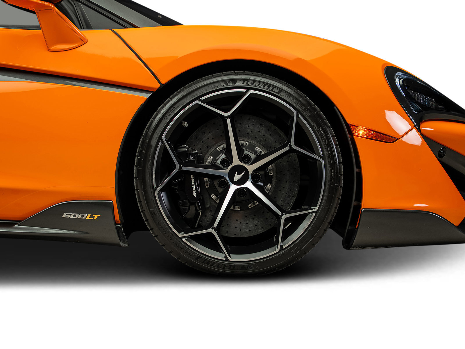 Used 2020 McLaren 600LT Spider photo 29